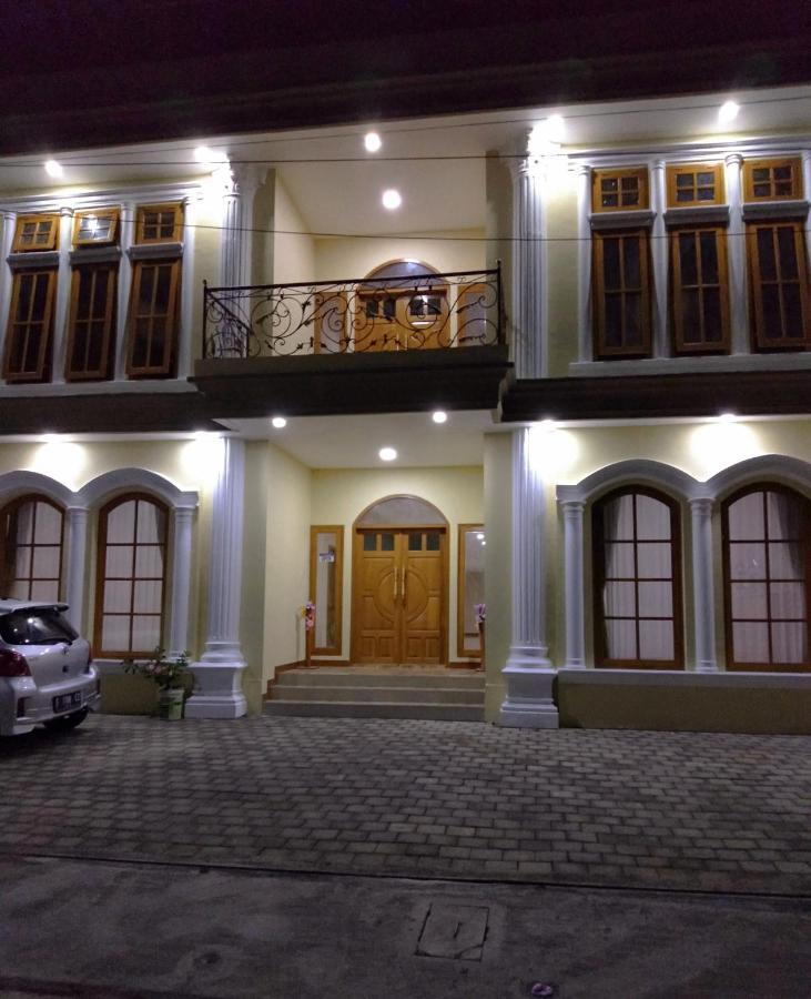Bluefire Homestay Syariah Banyuwangi  Zewnętrze zdjęcie